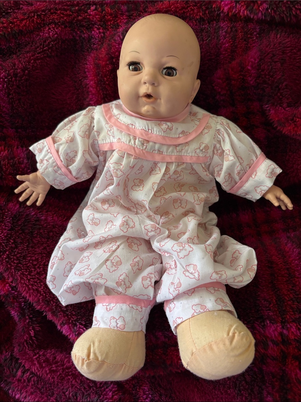 Vintage 1979 Uneeda, Baby Doll w/Pink onesie- Soft Beige Skin- brown eyes